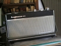 La radio se trouve toujours au bureau